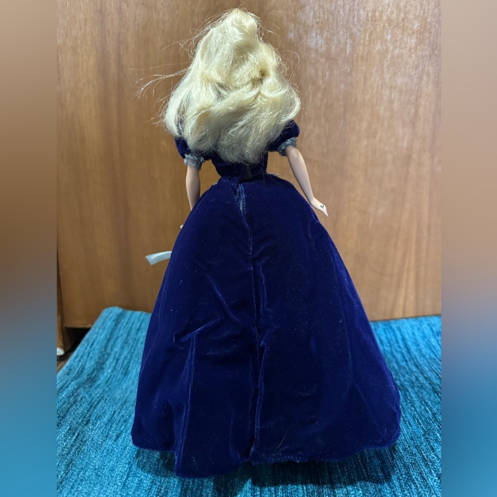 Millennium Princess Barbie Doll - Picture 5 of 6